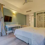 Antmare Hotel