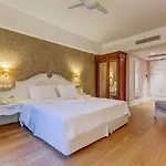 Hotel Antmare 3*