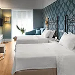 أنتمار 3*