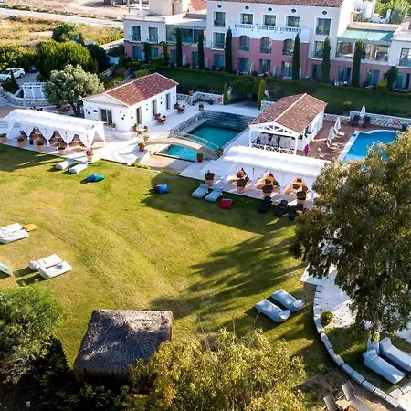 Antmare Hotel