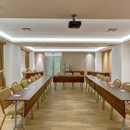 Antmare Hotel 3*