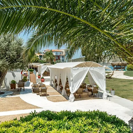 Hotel Antmare 3*