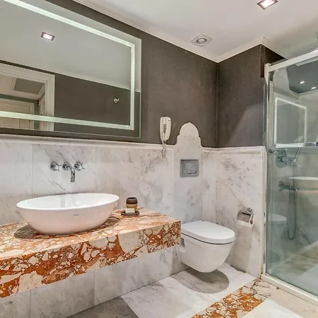 Antmare Hotel