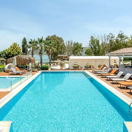 Antmare Hotel 3*